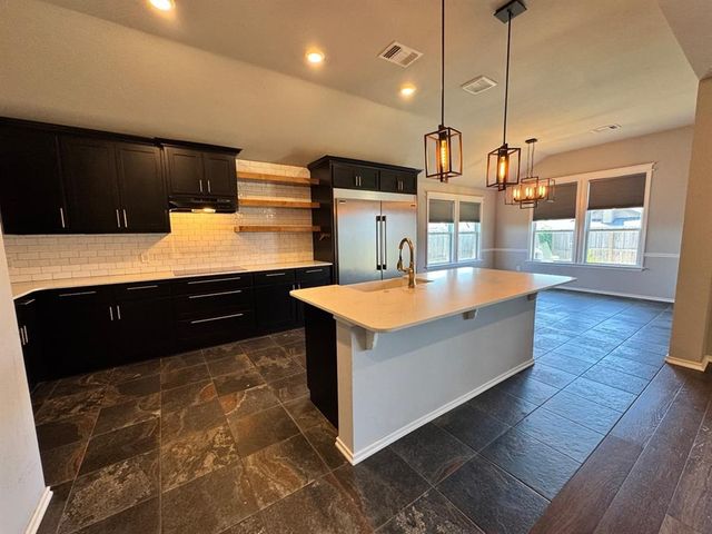 1104 Black Mesa Road, Norman, OK 73071