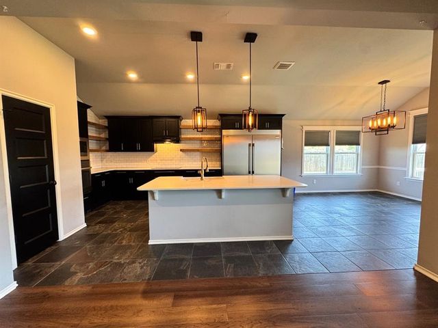 1104 Black Mesa Road, Norman, OK 73071