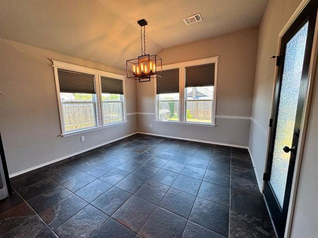 1104 Black Mesa Road, Norman, OK 73071