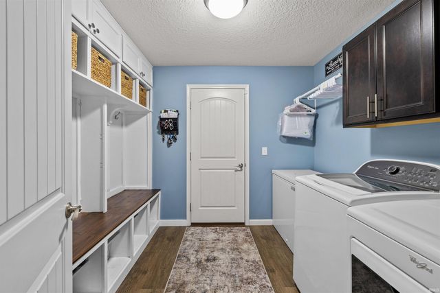 1409 Glen Hollow Drive, Fort Wayne, IN 46814