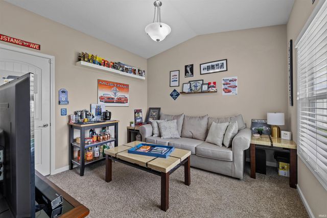 1409 Glen Hollow Drive, Fort Wayne, IN 46814