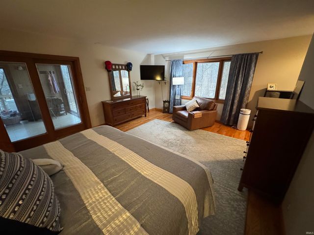 66110 Oak Road, Lakeville, IN 46536