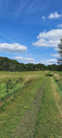 66110 Oak Road, Lakeville, IN 46536