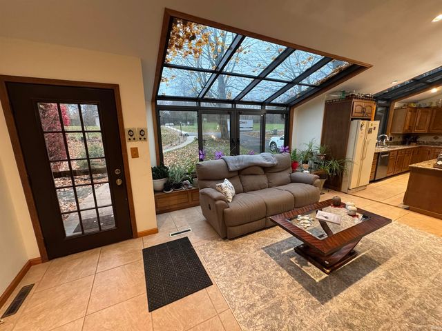 66110 Oak Road, Lakeville, IN 46536