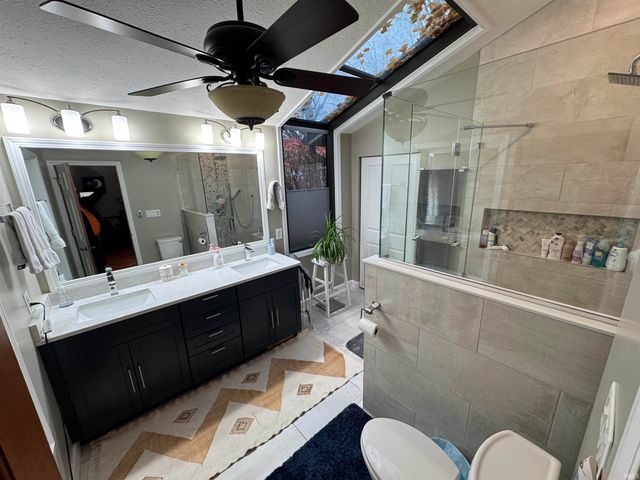 66110 Oak Road, Lakeville, IN 46536