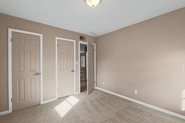 2869 S Mosley St, Wichita, KS 67216