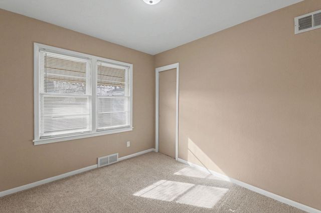 2869 S Mosley St, Wichita, KS 67216