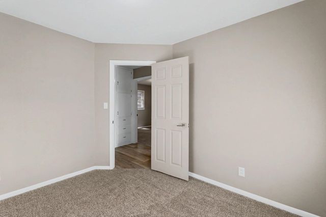 2869 S Mosley St, Wichita, KS 67216