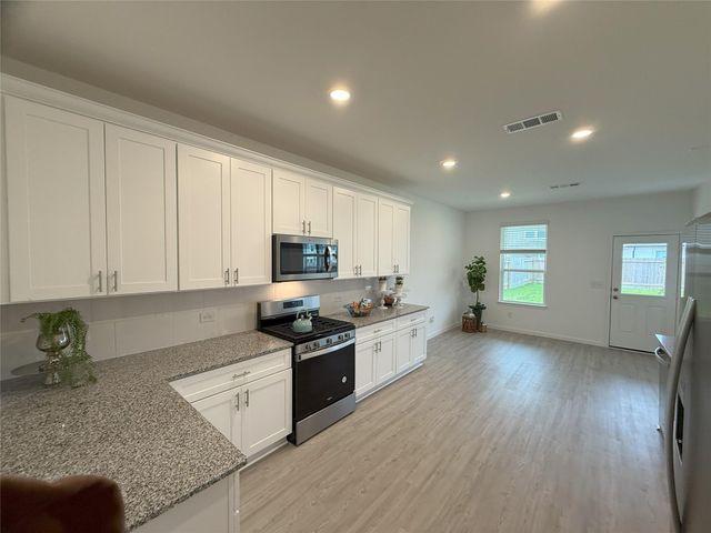 23406 Wagon Cart Road, Hockley, TX 77447