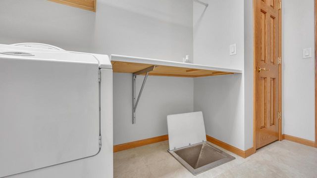 126 Southgate DRIVE, Eden, WI 53019