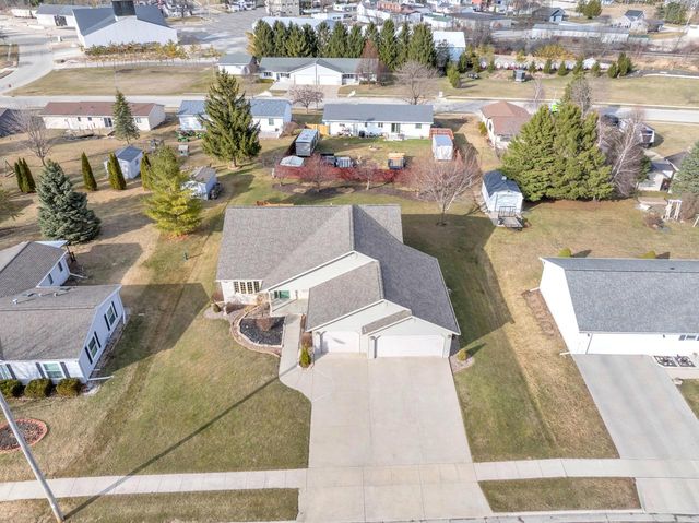 126 Southgate DRIVE, Eden, WI 53019