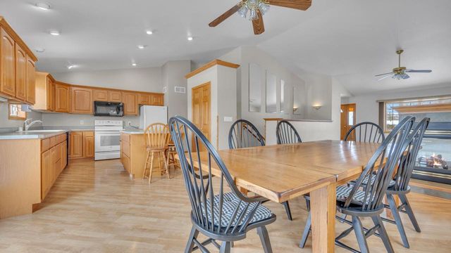 126 Southgate DRIVE, Eden, WI 53019