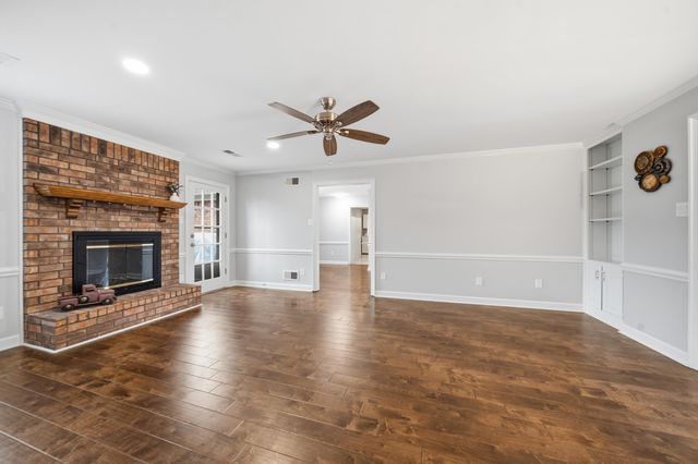 6029 CAMELIA LN, Bartlett, TN 38134