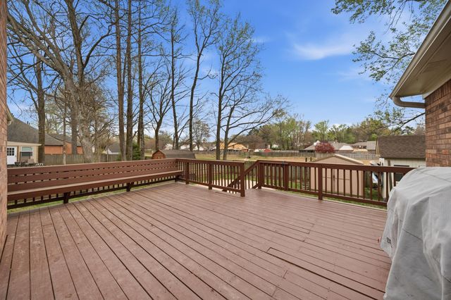 6029 CAMELIA LN, Bartlett, TN 38134