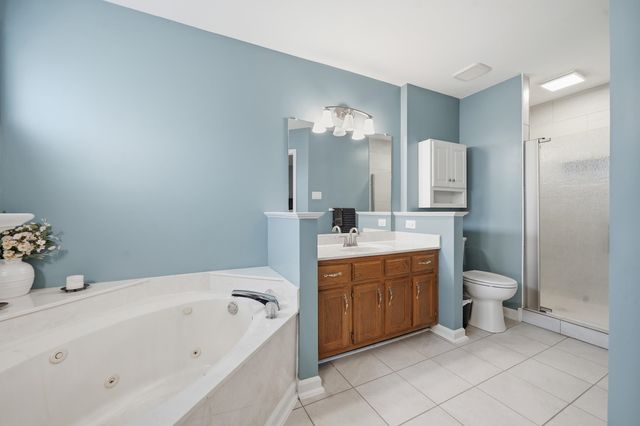 6029 CAMELIA LN, Bartlett, TN 38134