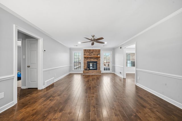 6029 CAMELIA LN, Bartlett, TN 38134