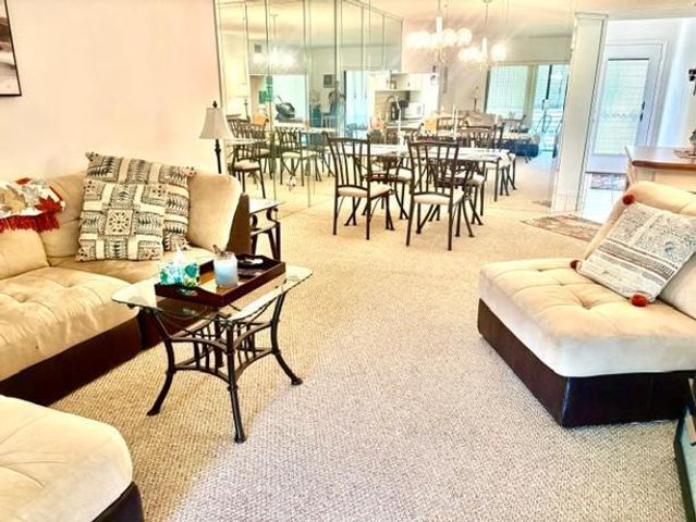 6095 N SABAL PALM Boulevard 308, Tamarac, FL 33319