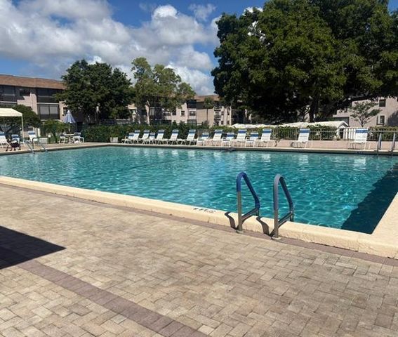 6095 N SABAL PALM Boulevard 308, Tamarac, FL 33319