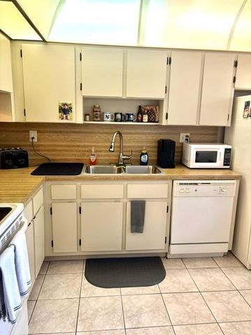6095 N SABAL PALM Boulevard 308, Tamarac, FL 33319