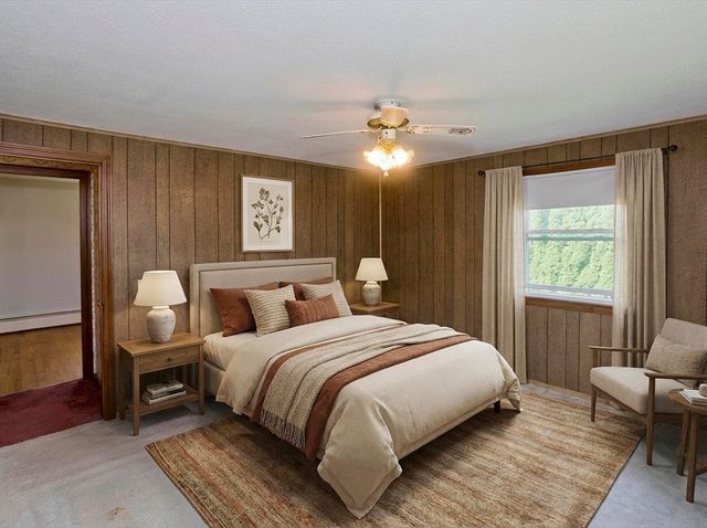 15 Fernwood Dr, Wilbraham, MA 01095