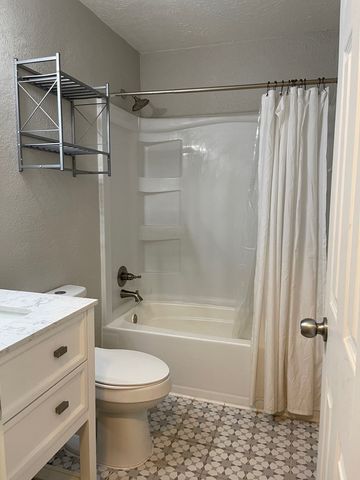 5117 San Antonio Ave, Midland, TX 79707