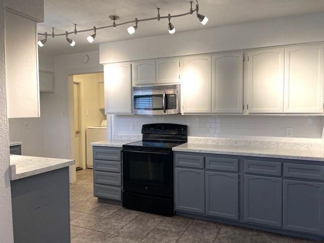 5117 San Antonio Ave, Midland, TX 79707