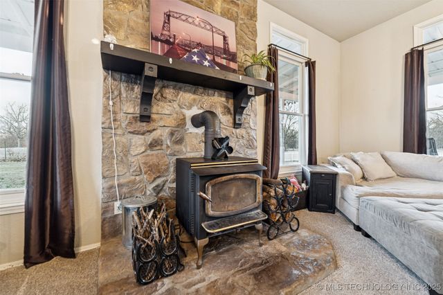 5558 N 441, Adair, OK 74330