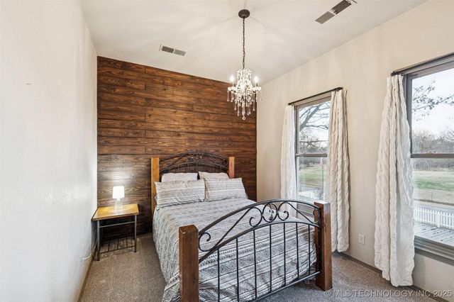 5558 N 441, Adair, OK 74330