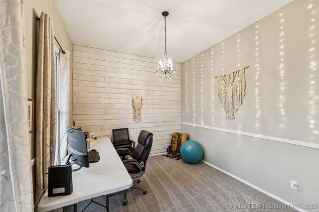 5558 N 441, Adair, OK 74330