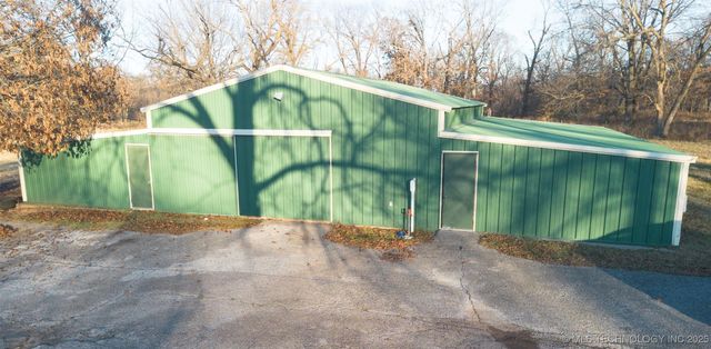 5558 N 441, Adair, OK 74330