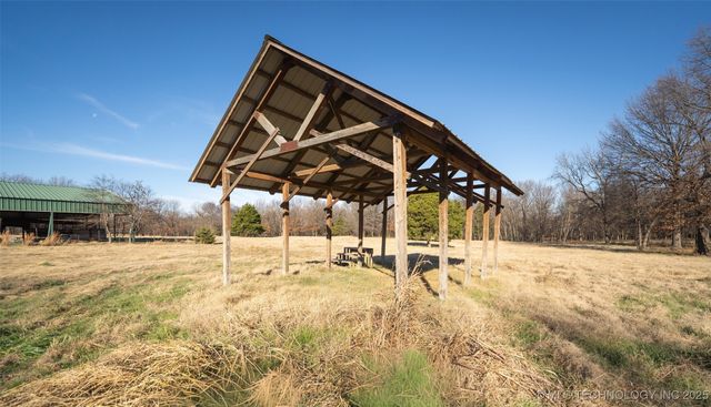 5558 N 441, Adair, OK 74330