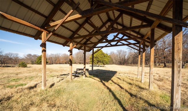 5558 N 441, Adair, OK 74330