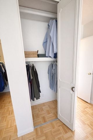 22 Chestnut Place 210, Brookline, MA 02445