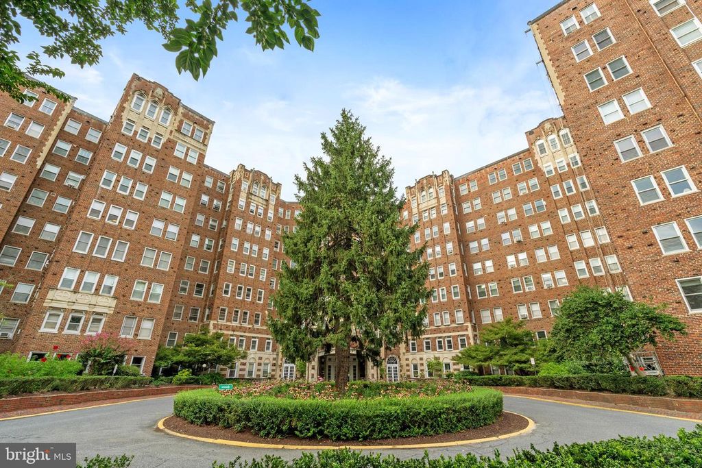 3601 CONNECTICUT AVE NW #105, Washington, DC 20008