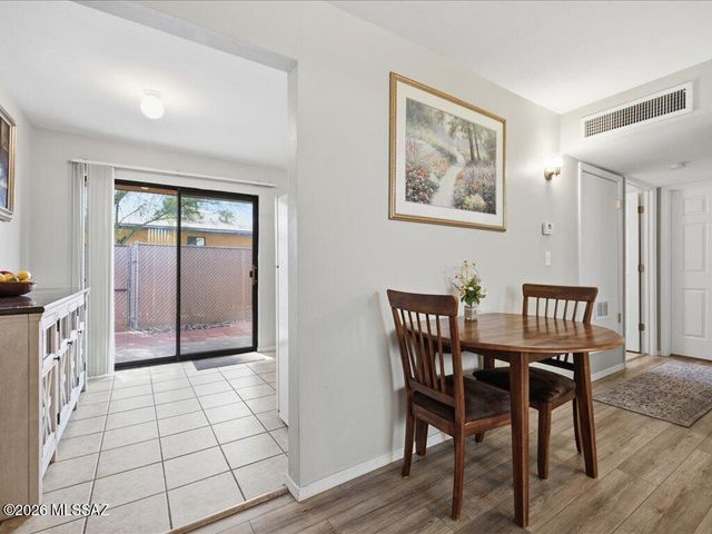 350 N Silverbell Rd Apt 34, Tucson, AZ 85745