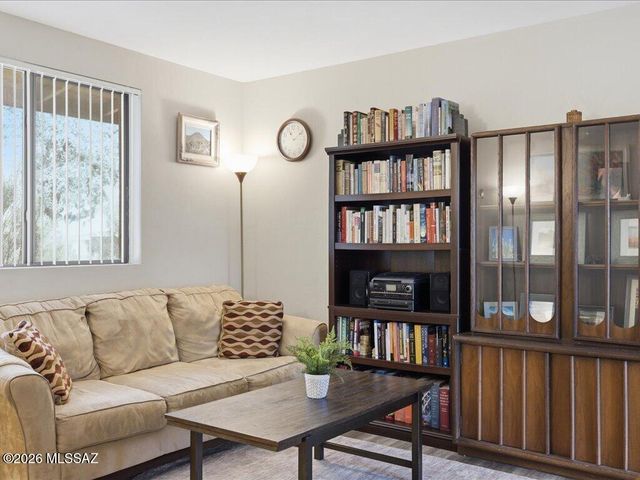 350 N Silverbell Rd Apt 34, Tucson, AZ 85745