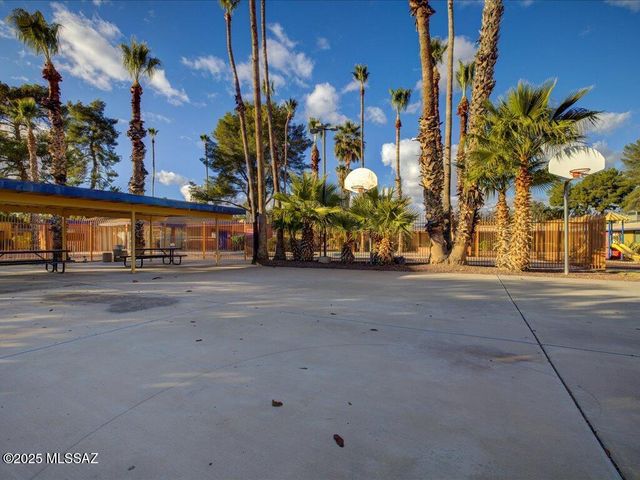 350 N Silverbell Rd Apt 34, Tucson, AZ 85745