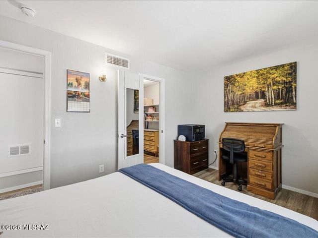 350 N Silverbell Rd Apt 34, Tucson, AZ 85745