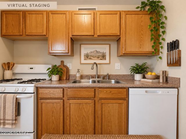 350 N Silverbell Rd Apt 34, Tucson, AZ 85745