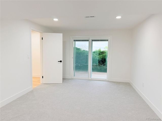 13935 W Center Drive, Lakewood, CO 80228