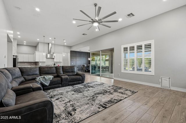 22940 E CAMACHO Road, Queen Creek, AZ 85142