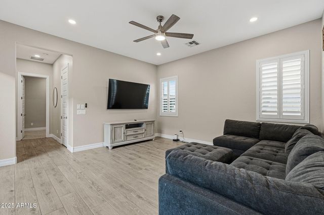 22940 E CAMACHO Road, Queen Creek, AZ 85142