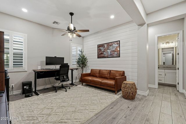 22940 E CAMACHO Road, Queen Creek, AZ 85142