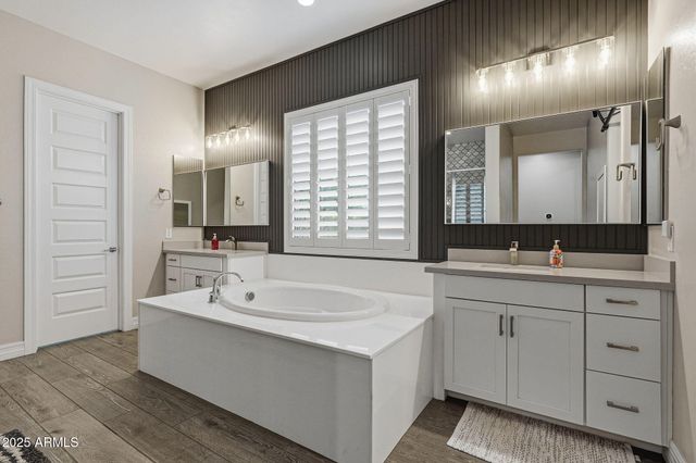 22940 E CAMACHO Road, Queen Creek, AZ 85142