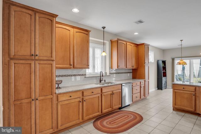 228 LOYAL DRIVE, Mechanicsburg, PA 17050