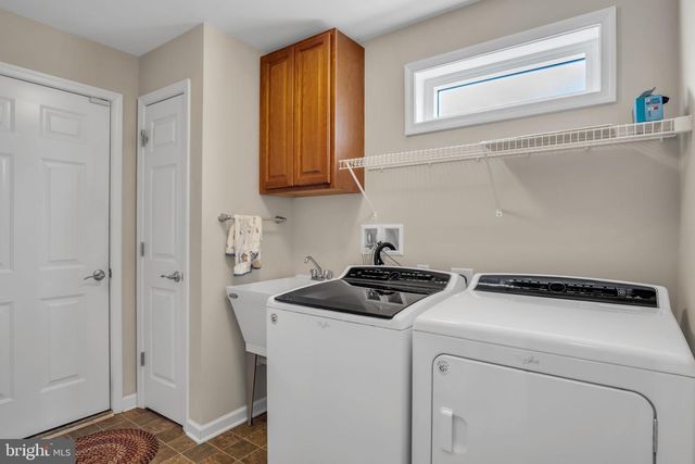 228 LOYAL DRIVE, Mechanicsburg, PA 17050