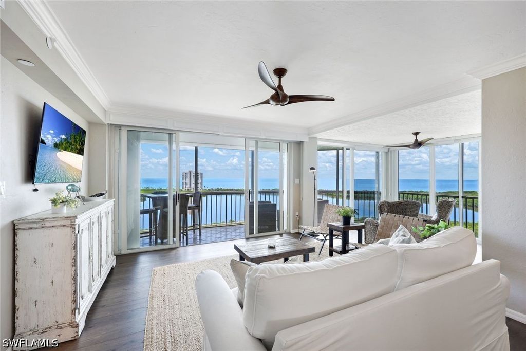 5501 Heron Point DR 1203, Naples, FL 34108
