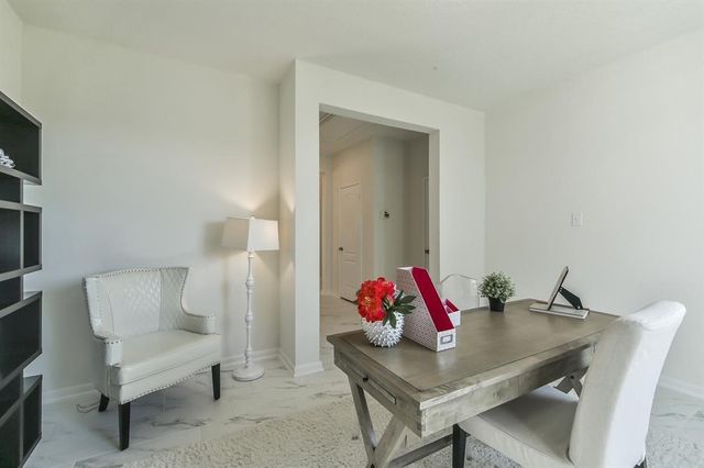 25206 Farmdale Lane, Richmond, TX 77406