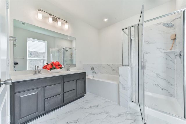 25206 Farmdale Lane, Richmond, TX 77406