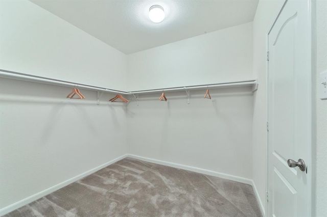 25206 Farmdale Lane, Richmond, TX 77406